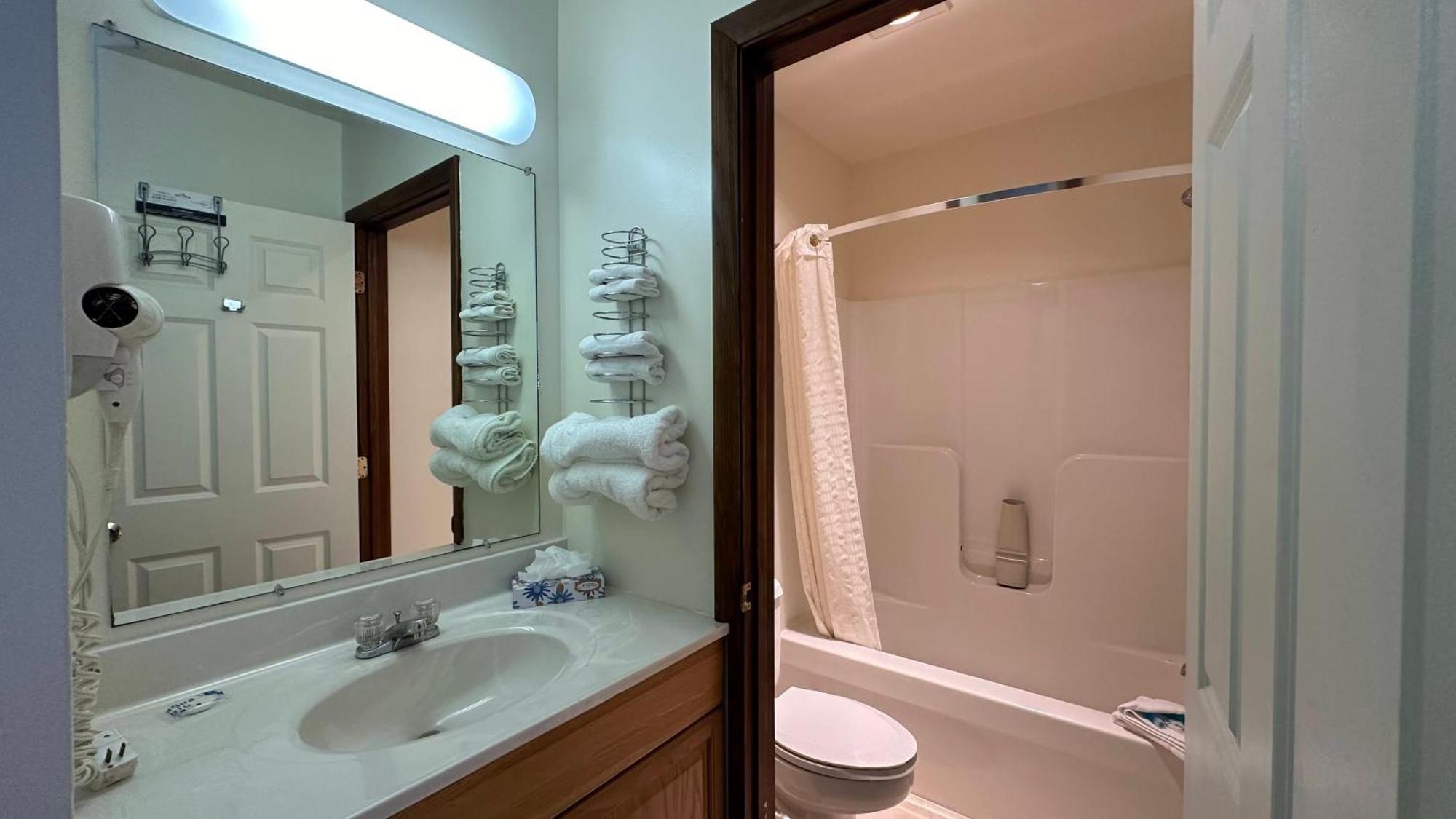 Usa Inn Wells Kültér fotó